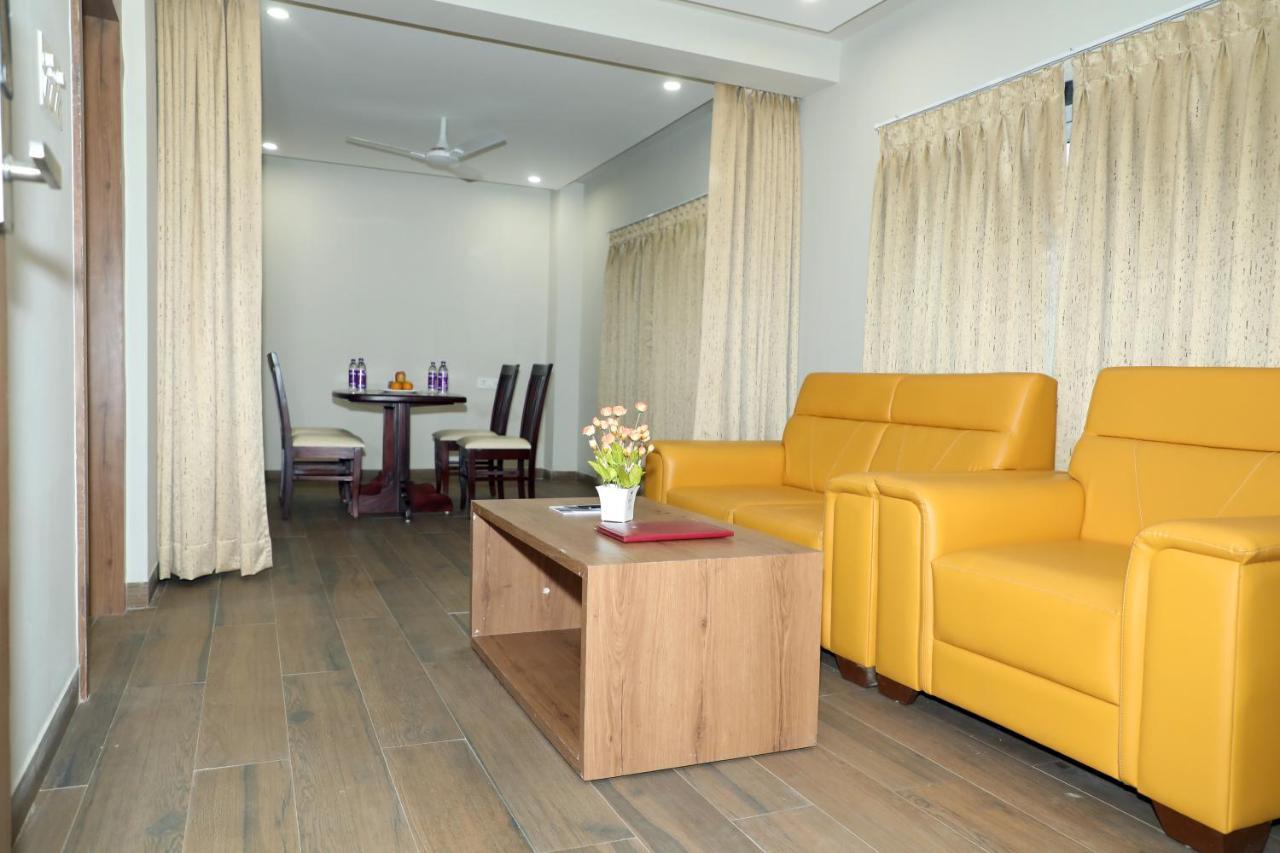 Vov Hotels Vijayapura Bijāpur 外观 照片